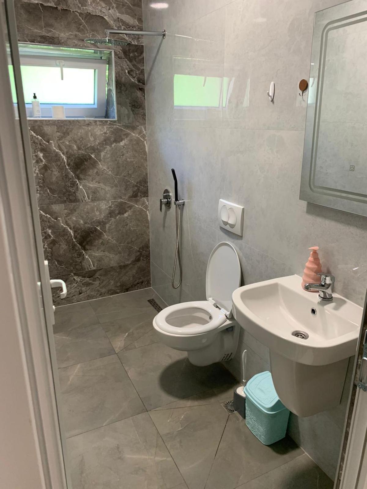 Stonehouse Villa Valbone Ngoại thất bức ảnh